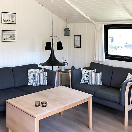 Дом отдыха 6 Person In Bl Vand *