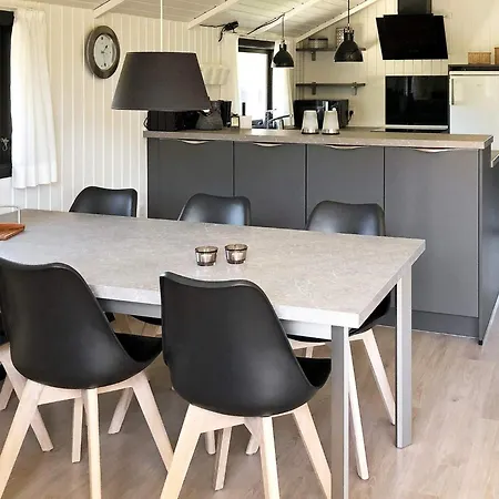 Дом отдыха 6 Person In Bl Vand *