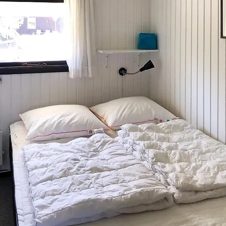 6 Person In Bl Vand Дом отдыха Блаванн